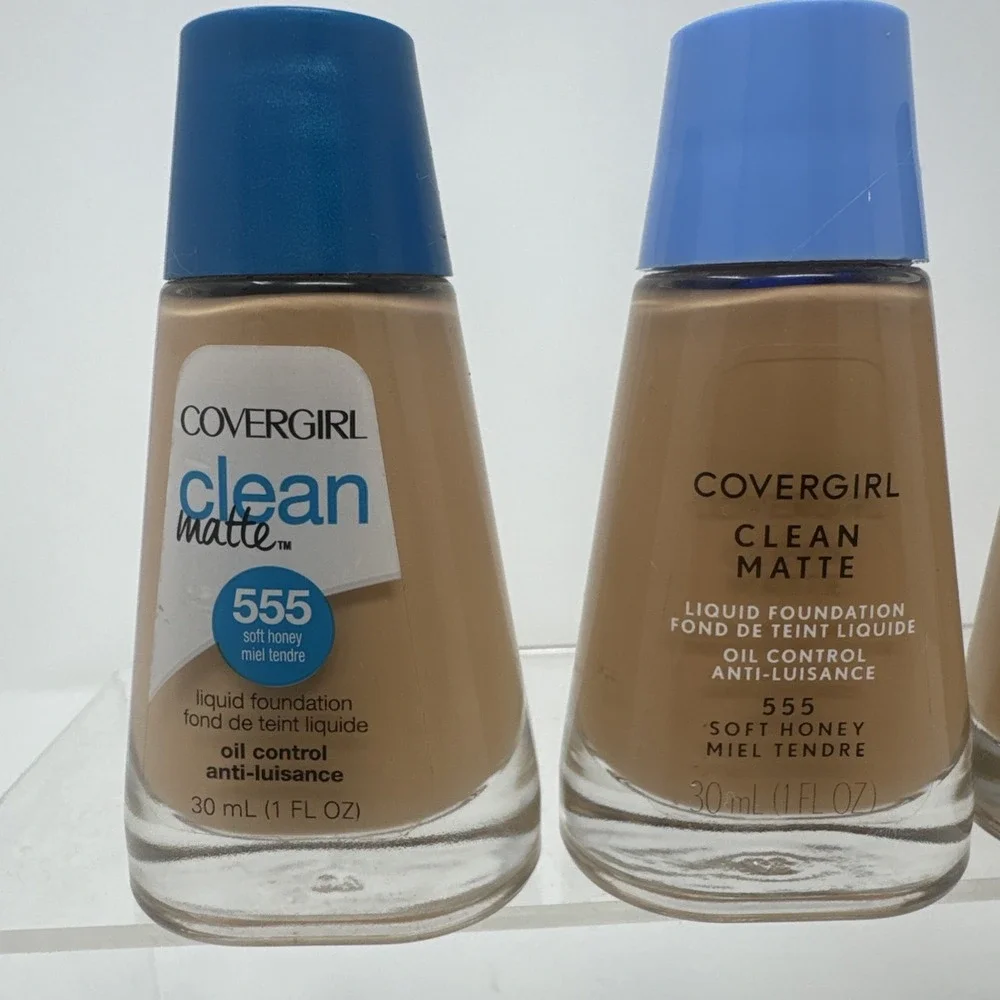 4 Covergirl Clean Matte Face Liquid Foundation Make Up #555 Soft Honey